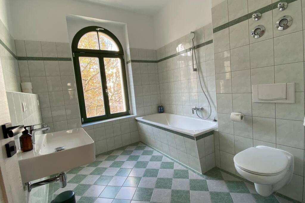 Chez Amis Arena Apartman Lipcse Kültér fotó